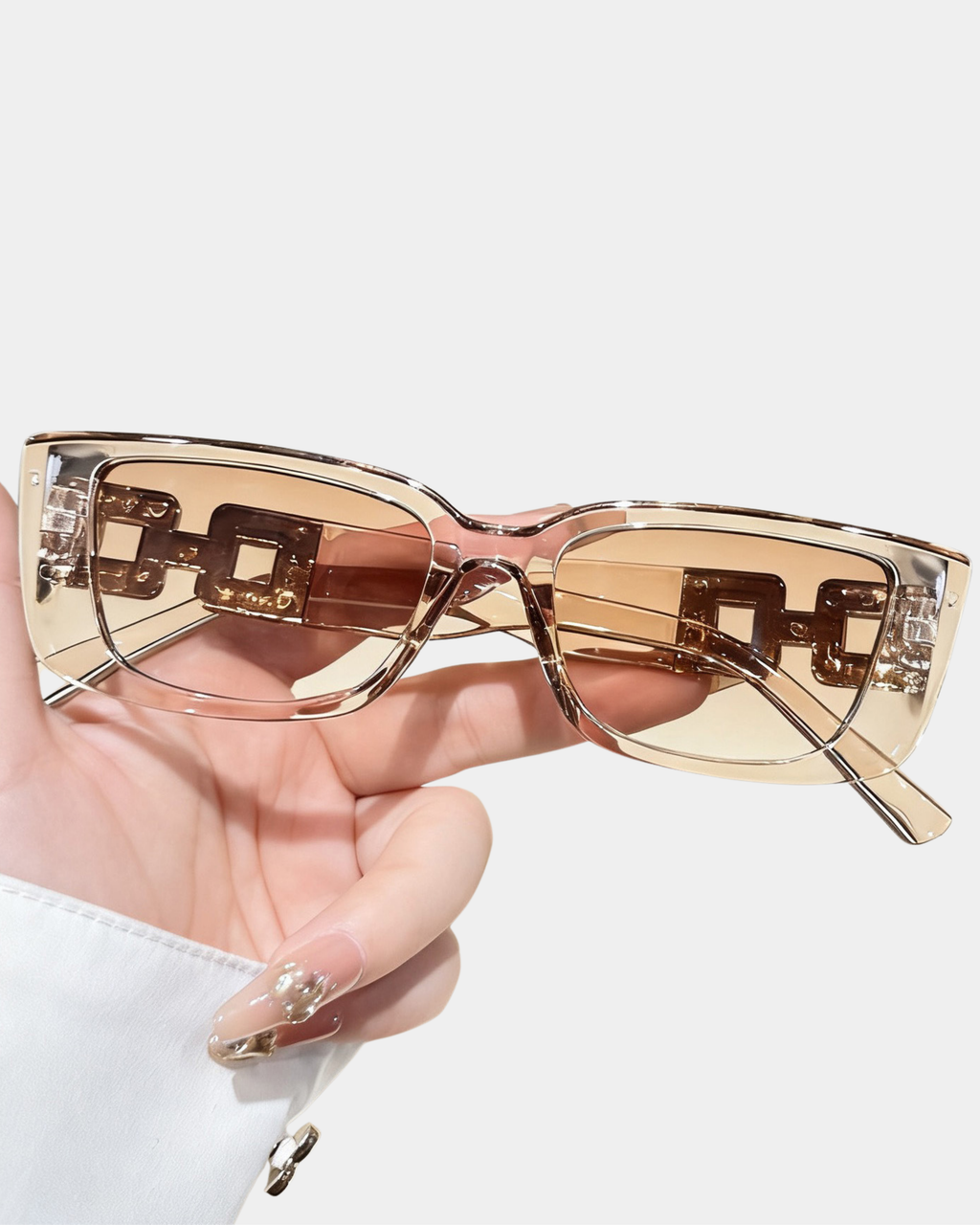 Emira Alessia Sunglasses