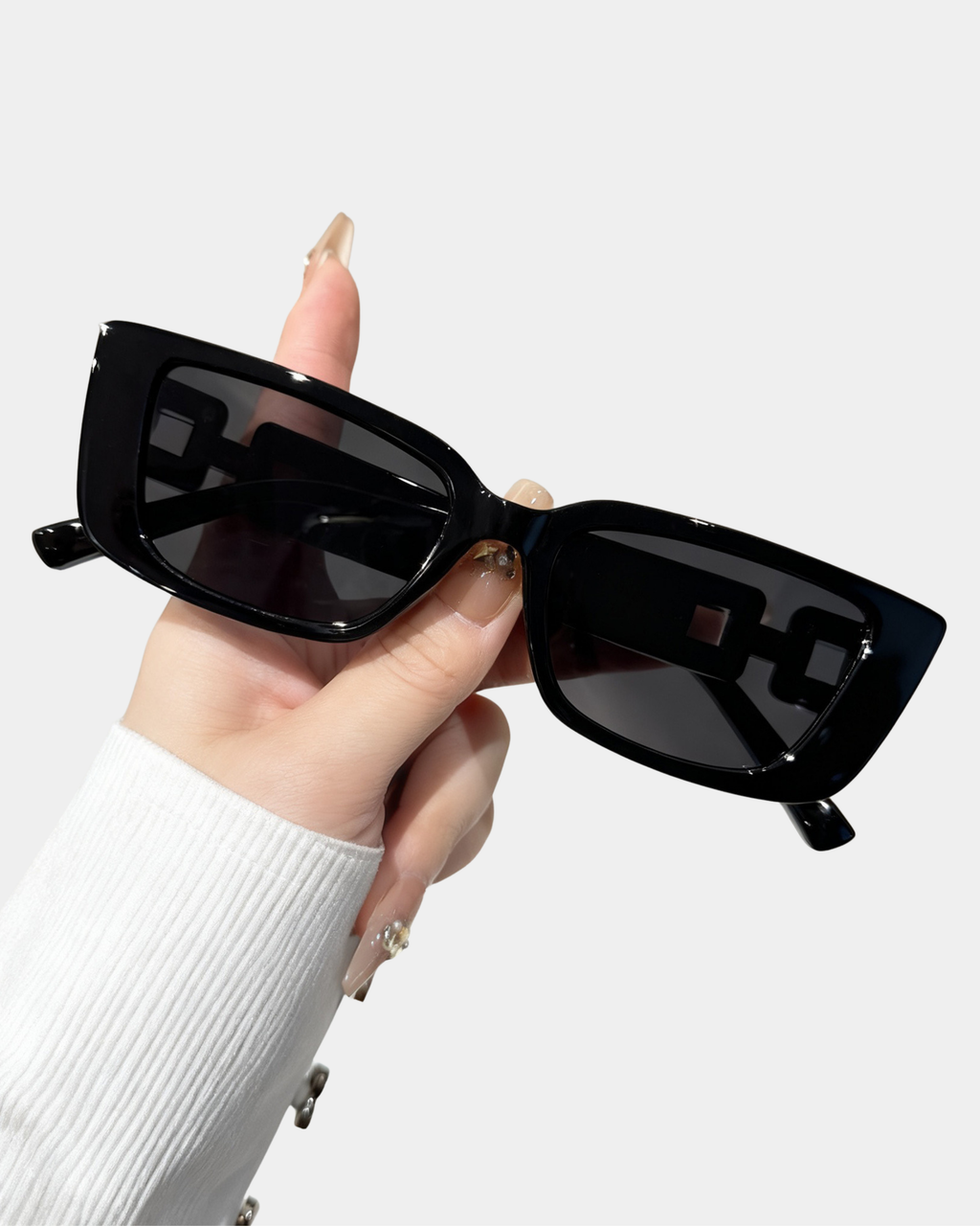 Emira Alessia Sunglasses